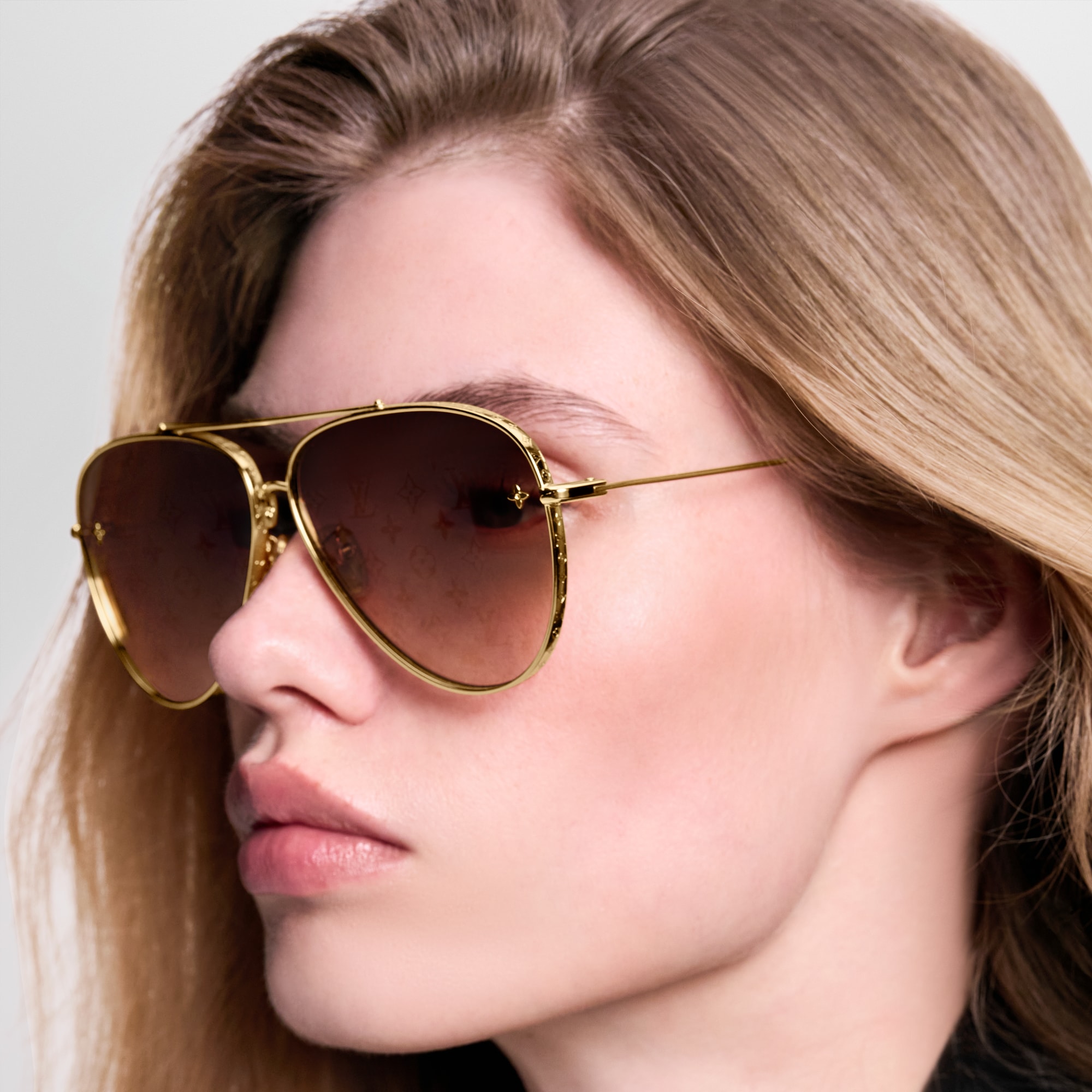 The LV Pilot Sunglasses - Luxury S00 Brown | LOUIS VUITTON